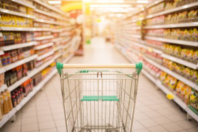 An empty shopping trolley in a supermarket. Credit: Makistock: Shutterstock
